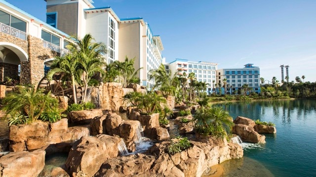 Loews Sapphire Falls Resort at Universal Orlando